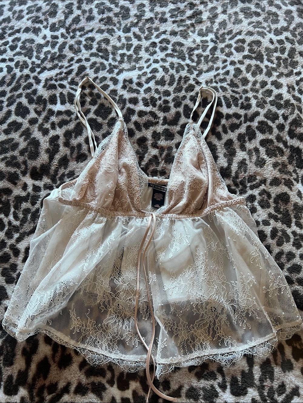 Victoria's Secret Lace Tank - Blush Cream